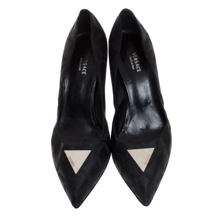 Pre Owned Versace Black Signature Canvas Pointed Toe Pumps Size 40