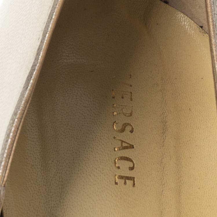 Pre Owned Versace Off-white Python And Leather Open Toe Pumps Size 40