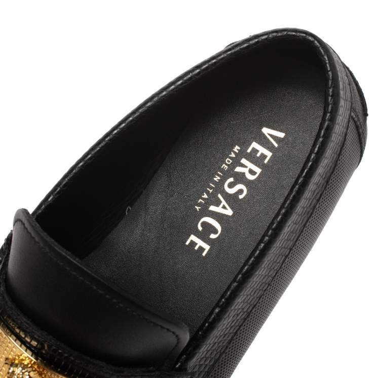 Pre Owned Versace Black Leather Medusa Detail Slip On Loafers Size 40
