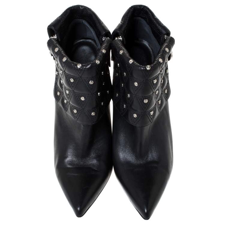 Pre Owned Versace Black Quilted Leather Fold Studded Pointed Toe Ankle Boots Size 41