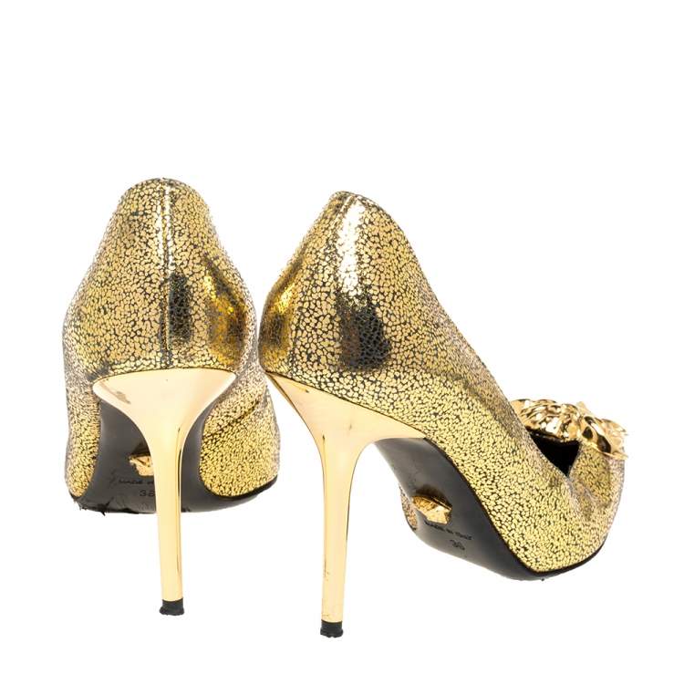 Pre Owned Versace Metallic Gold Textured Leather Medusa Pointed Toe Pumps Size 36