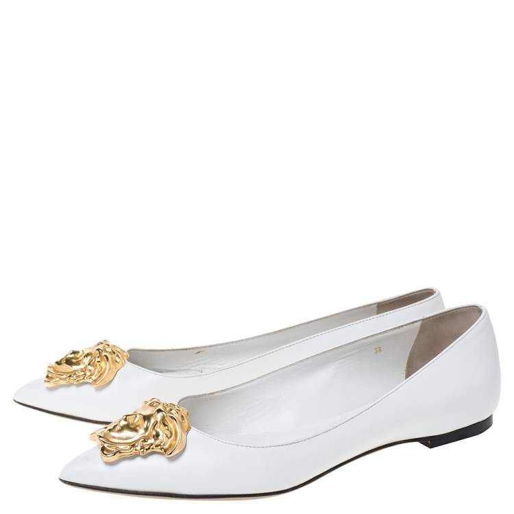 Pre Owned Versace White Leather Medusa Pointed Toe Ballet Flats Size 38