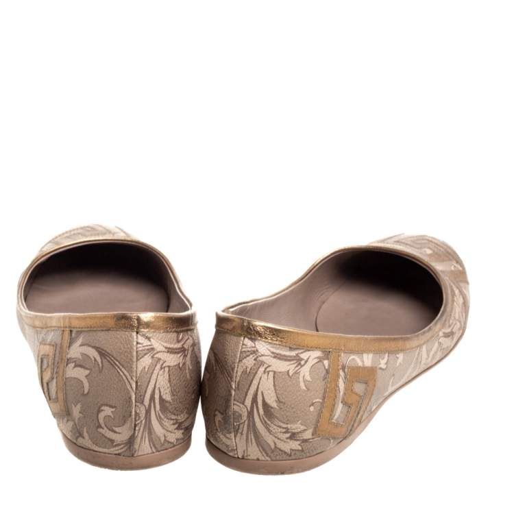 Pre Owned Versace Gold/Brown Leather Ballet Flats Size 39
