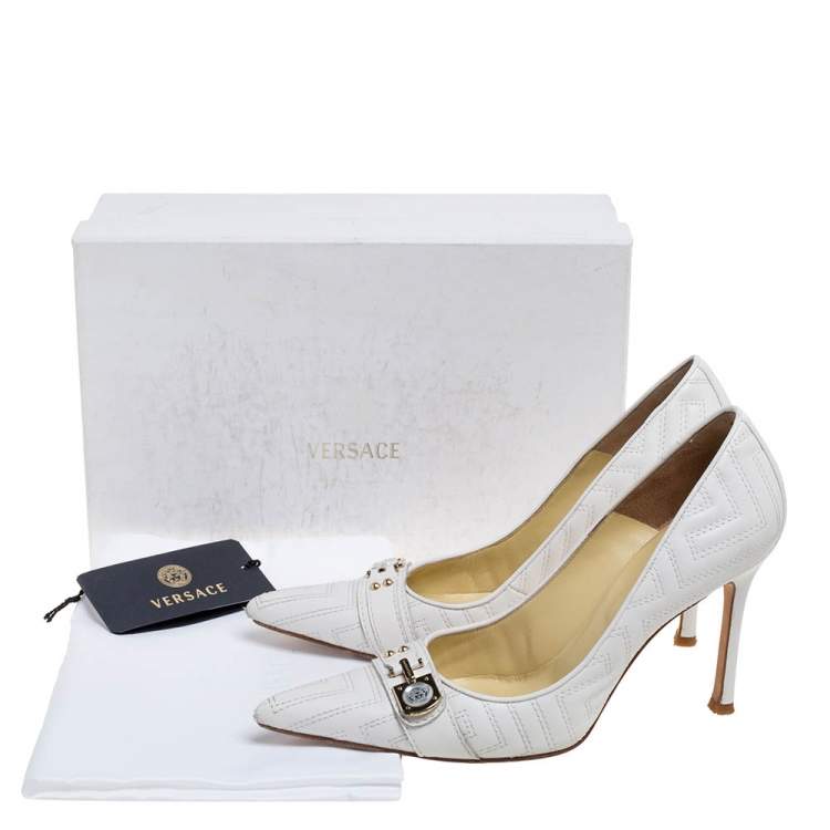 Pre Owned Versace White Leather Pointed Toe Pumps Size 38