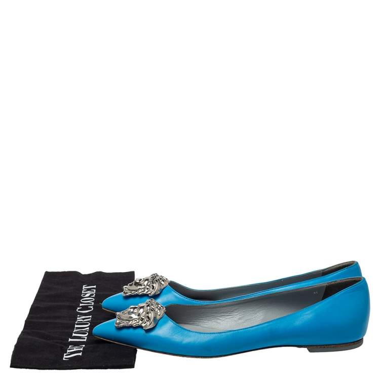 Pre Owned Versace Blue Leather Medusa Pointed Toe Ballet Flats Size 41