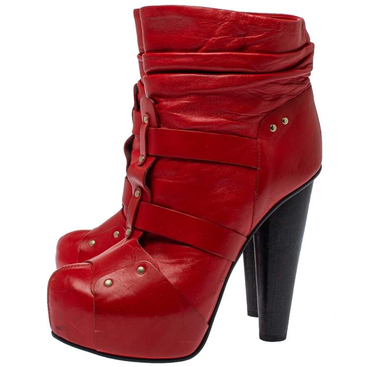 Pre Owned Versace Red  Leather Slip On Ankle Boots Size 39