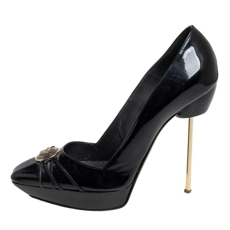 Pre Owned Versace Black Patent Leather Medusa Logo Pointed Toe Pumps Size 41