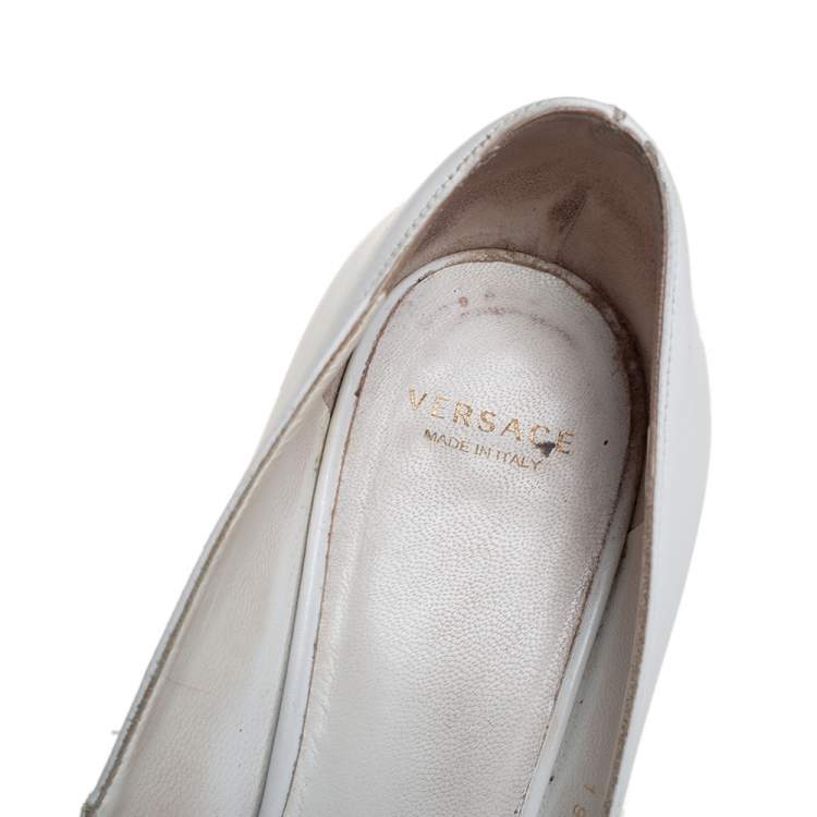 Pre Owned Versace White Leather Palazzo Pointed Toe Pumps Size 36