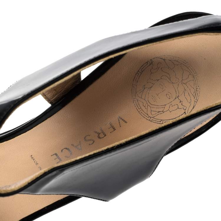 Pre Owned Versace Black/Red Patent Leather And Leather Slingback Sandals Size 39