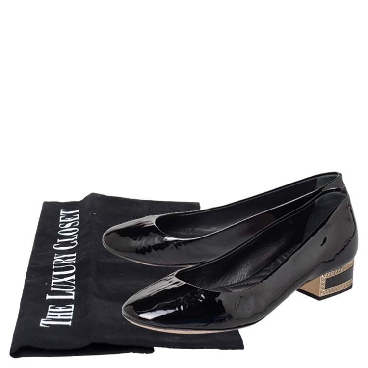 Pre Owned Versace Black Patent Leather Medusa Embellished Block Heel Pumps Size 36