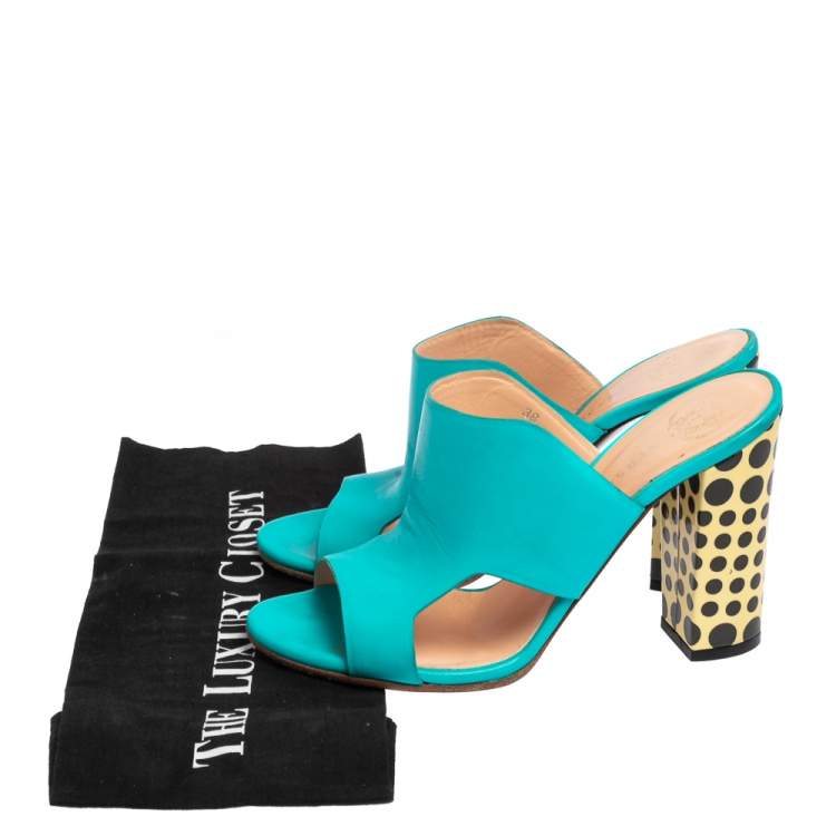 Pre Owned Versace Turquoise Leather Open Toe Mule Sandals Size 38