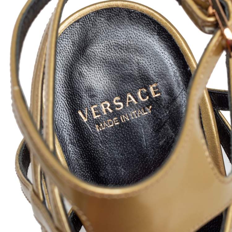 Pre Owned Versace Metallic Gold Patent Leather Gladiator Sandals Size 38 