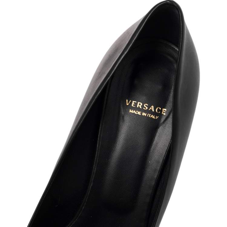 Pre Owned Versace Black Leather Medusa Heel Pumps Size 40