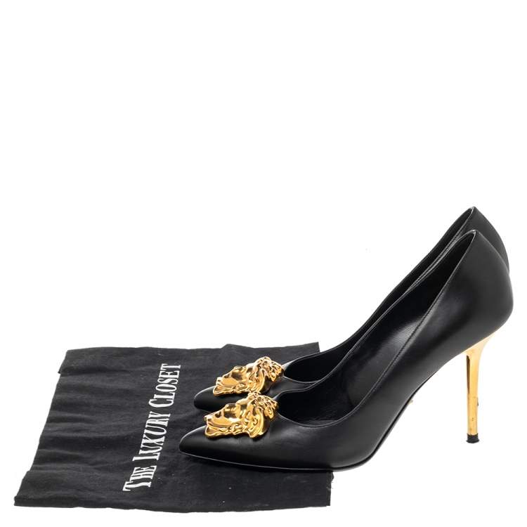 Pre Owned Versace Black Leather Medusa Pointed Toe Pumps Size 37.5