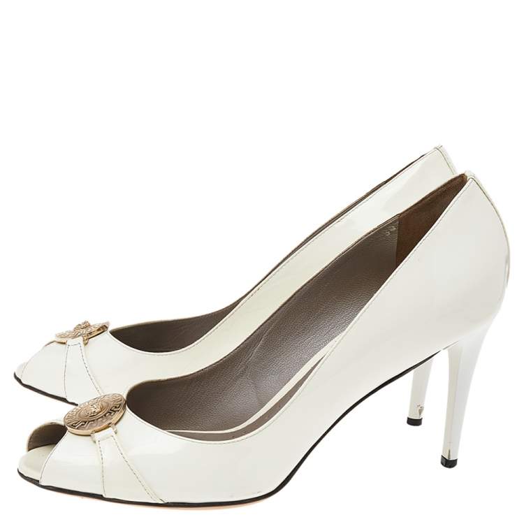 Pre Owned Versace White Patent Leather Medusa Peep Toe Pumps Size 39