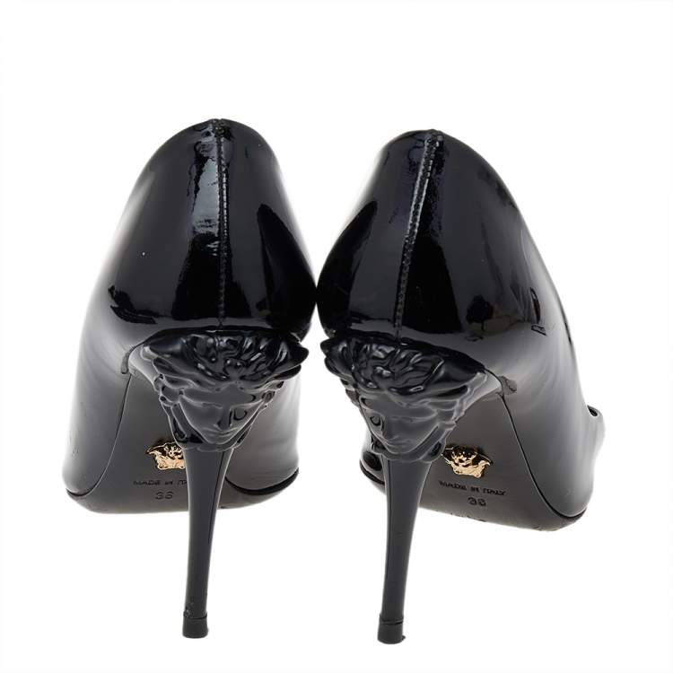 Pre Owned Versace Black Patent Leather Medusa Heel Pumps Size 36