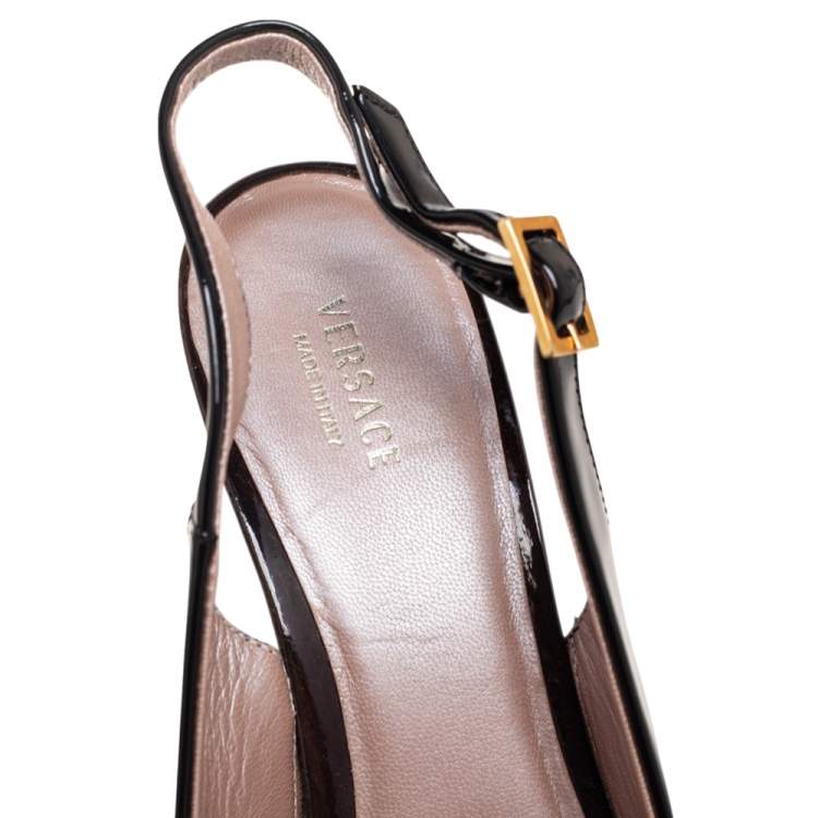 مملوكة مسبقًا Versace Black Patent Leather Medusa Head Buckle Peep-Toe Slingback Sandals Size 37.5