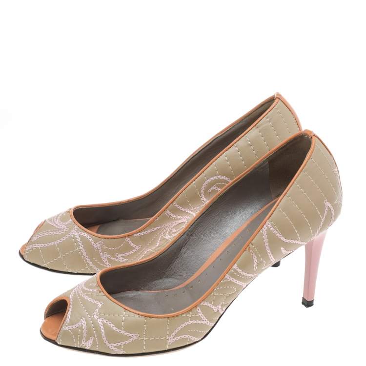 Pre Owned Versace Multicolor Embroidered Quilted Leather Peep Toe Pumps Size 36