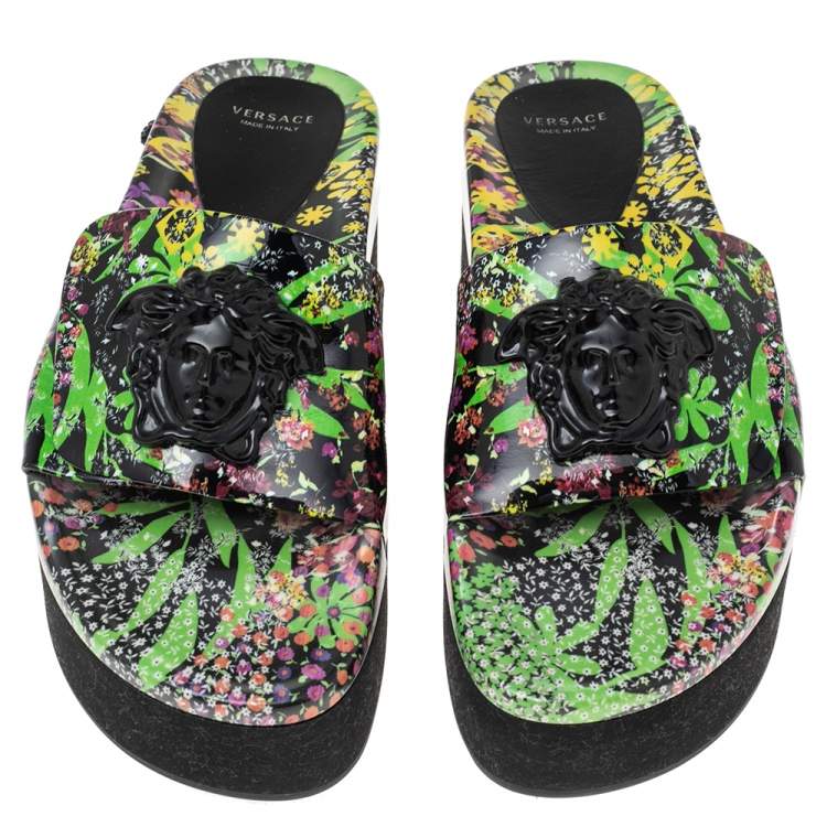 Pre Owned Versace Multicolor Flower Print Patent Leather Medusa Slide Sandals Size 39