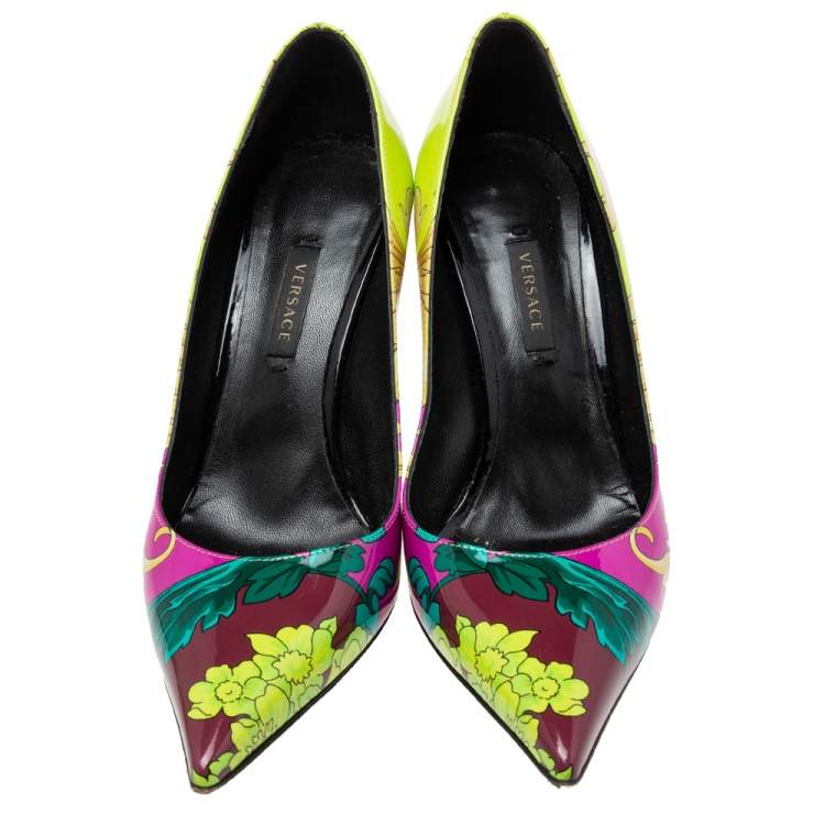 Pre Owned Versace Multicolor Voyage Barocco Print Patent Leather Pumps Size 38