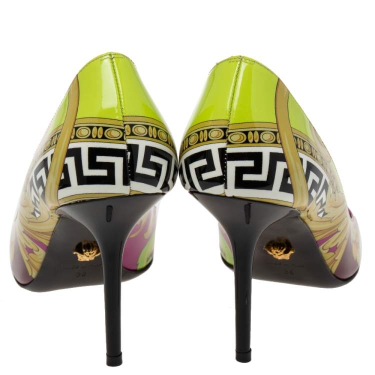 Pre Owned Versace Multicolor Voyage Barocco Print Patent Leather Pumps Size 38