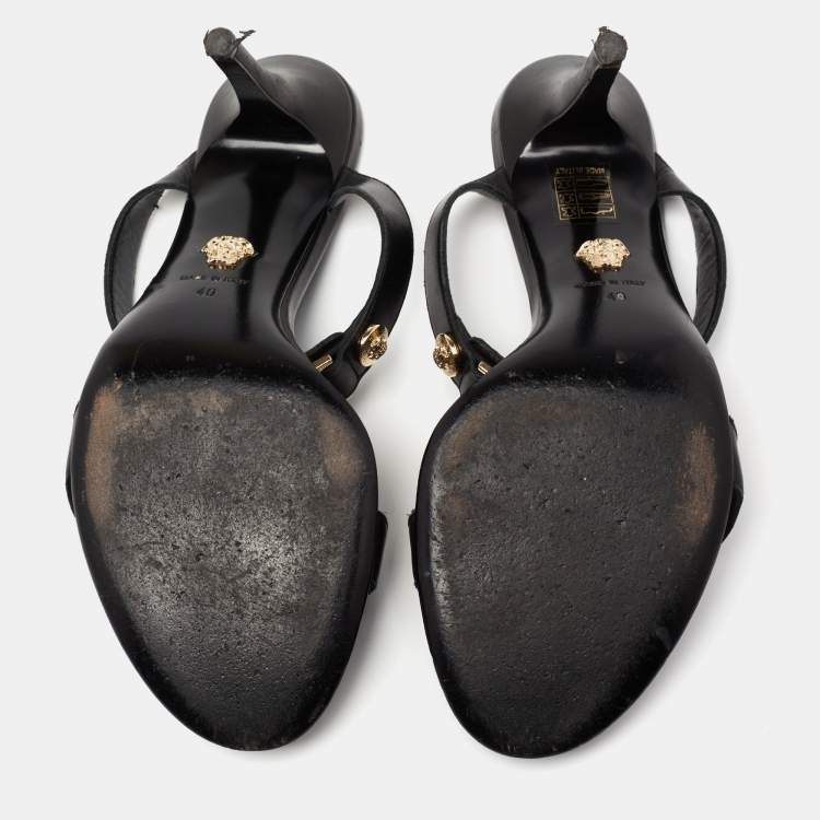 Pre Owned Versace Black Leather Medusa Slide Sandals Size 40