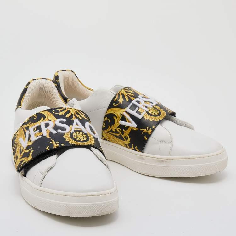 Pre Owned Versace White Leather Baroque Printed Logo Low Top Sneakers Size 39