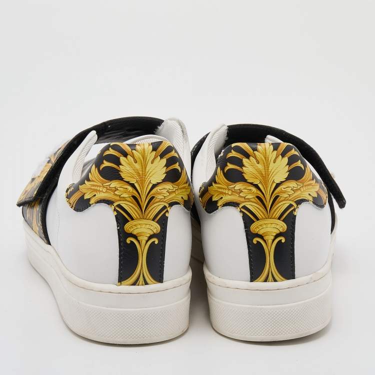Pre Owned Versace White Leather Baroque Printed Logo Low Top Sneakers Size 39