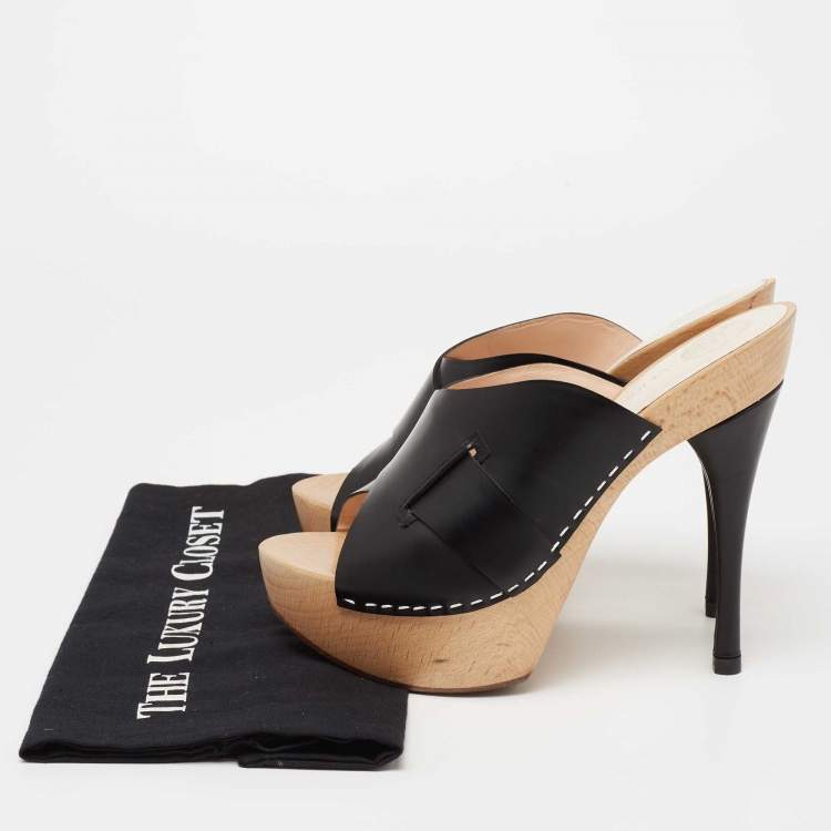 Pre Owned Versace Black Leather and Wooden Platform Slide Sandals Size 38.5 