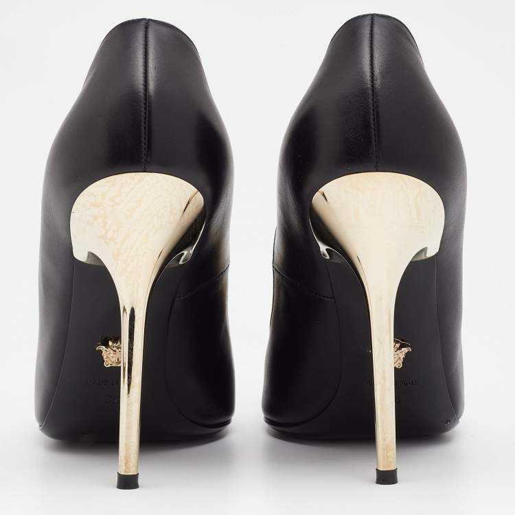 Pre Owned Versace Black Leather Medusa Embellished Pointed Toe Pumps Size 38