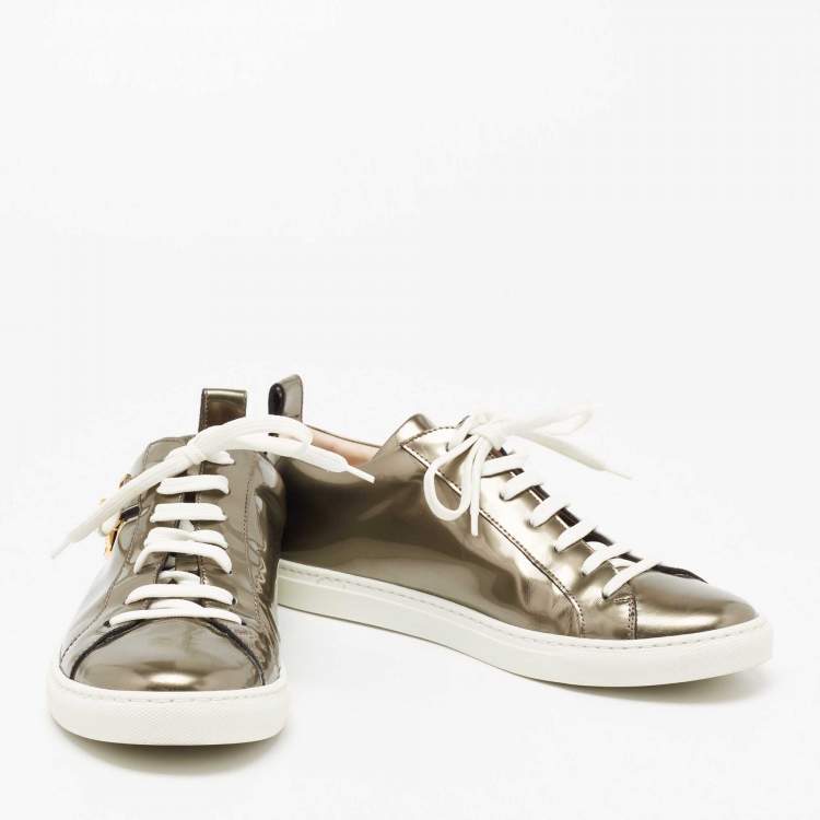 Pre Owned Versace Metallic Bronze Patent Medusa Embellished Low Top Sneakers Size 38