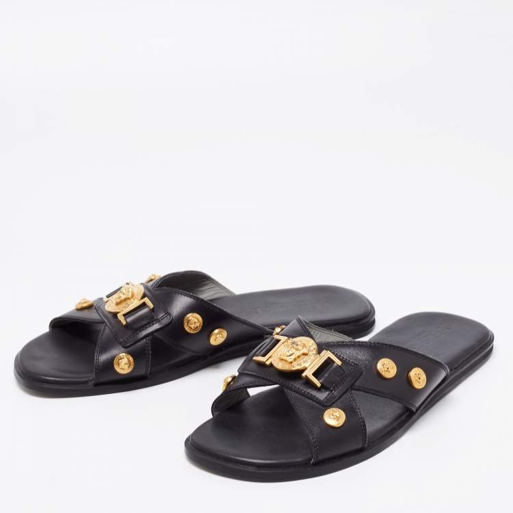 Pre Owned Versace Black Medusa Logo Embellished Leather Slide Sandals Size 40