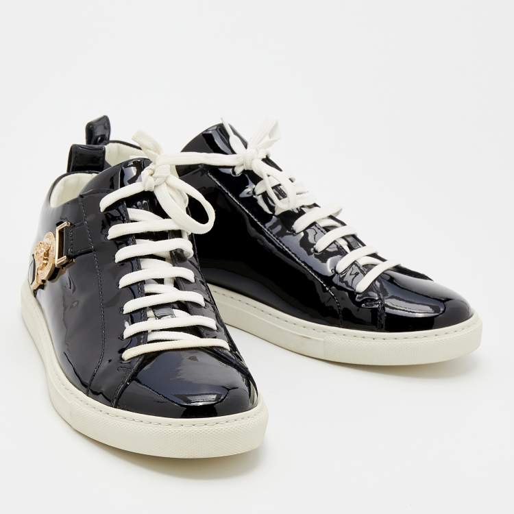 Pre Owned Versace Black Patent Leather Medusa Head Embellished Low Top Sneakers Size 38