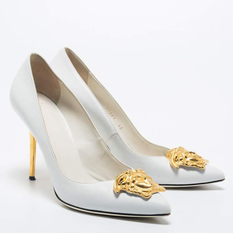 Pre Owned Versace White Leather Palazzo Pointed Toe Pumps Size 40