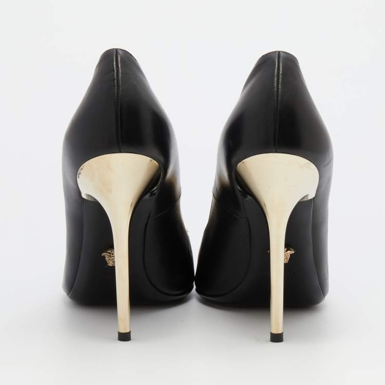 Pre Owned Versace Black Leather Palazzo Medusa Pointed Toe Pumps Size 38