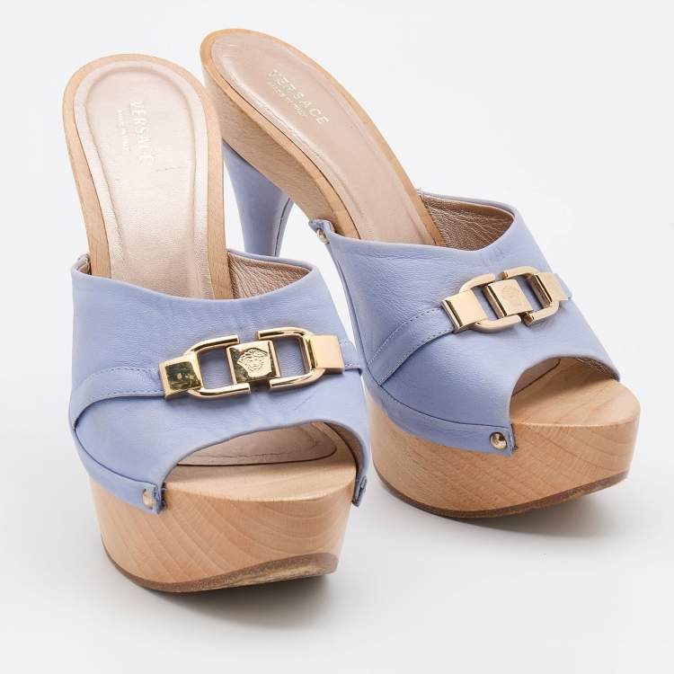 Pre Owned Versace Light Blue Leather Wooden Platform Clogs Size 38.5
