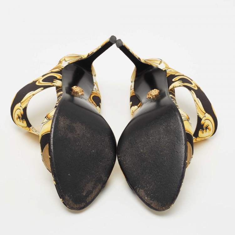 Pre Owned Versace Black/White Canvas Flower Print Slide Sandals Size 37