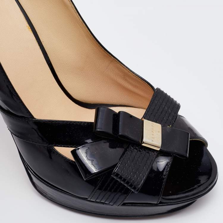 Pre Owned Versace Black Patent Leather Medusa Peep Toe Pumps Size 39