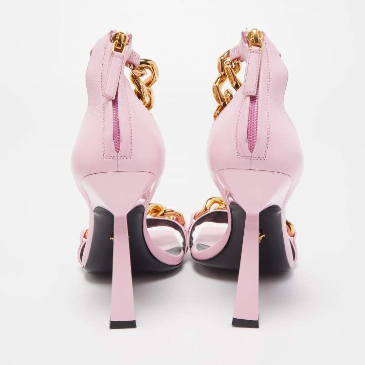 مملوكة مسبقًا Versace Pink Leather Medusa Chain Sandals Size 39