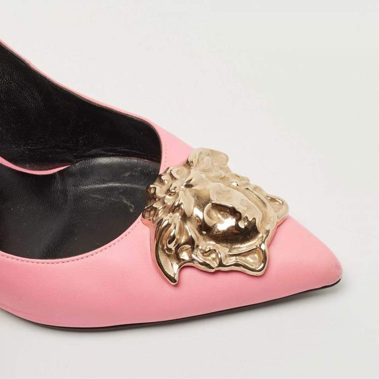 Pre Owned Versace Pink Leather Medusa Pumps Size 40