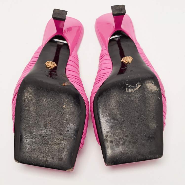 Pre Owned Versace Pink Pleated Leather Plisse Slide Sandals Size 38