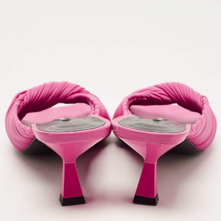 Pre Owned Versace Pink Pleated Leather Plisse Slide Sandals Size 38