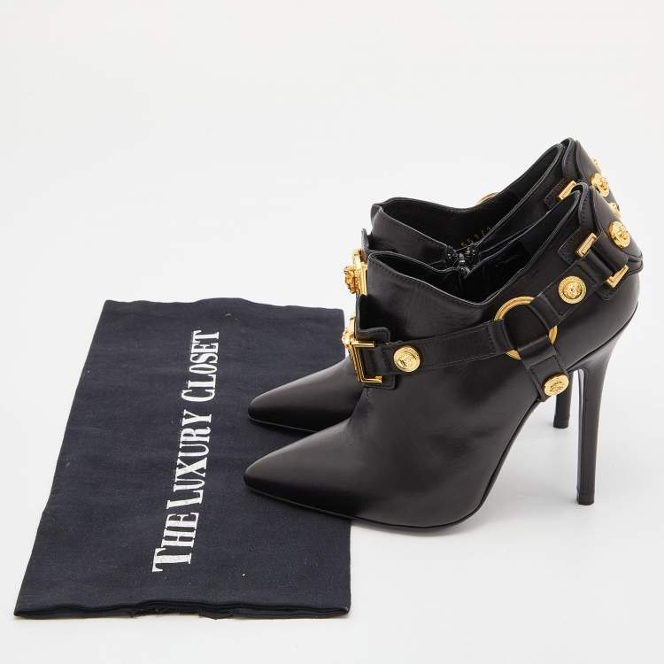Pre Owned Versace Black Leather Medusa Ankle Length Booties Size 35