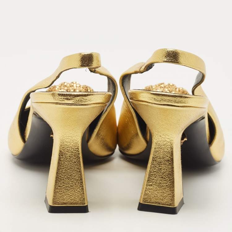 Pre Owned Versace Gold Leather La Medusa Slingback Pumps Size 38