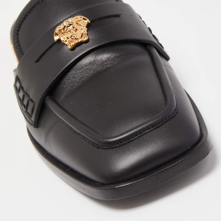 مملوكة مسبقًا Versace Black Leather Medusa Squared-Toe Loafer Mules Size 35