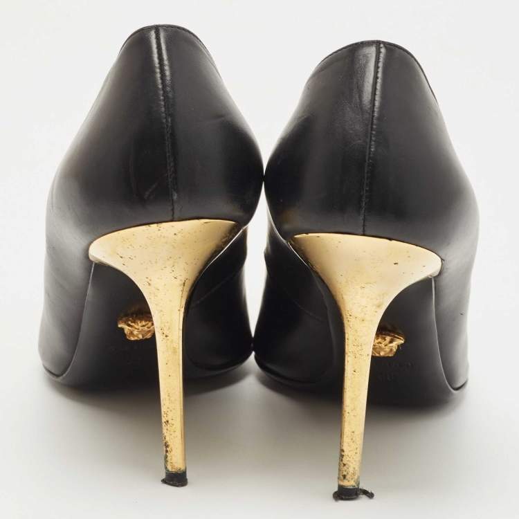 Pre Owned Versace Black Leather Medusa Head Pumps Size 38 