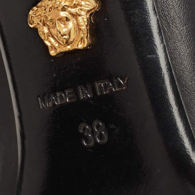 Pre Owned Versace Black Leather Medusa Head Pumps Size 38 