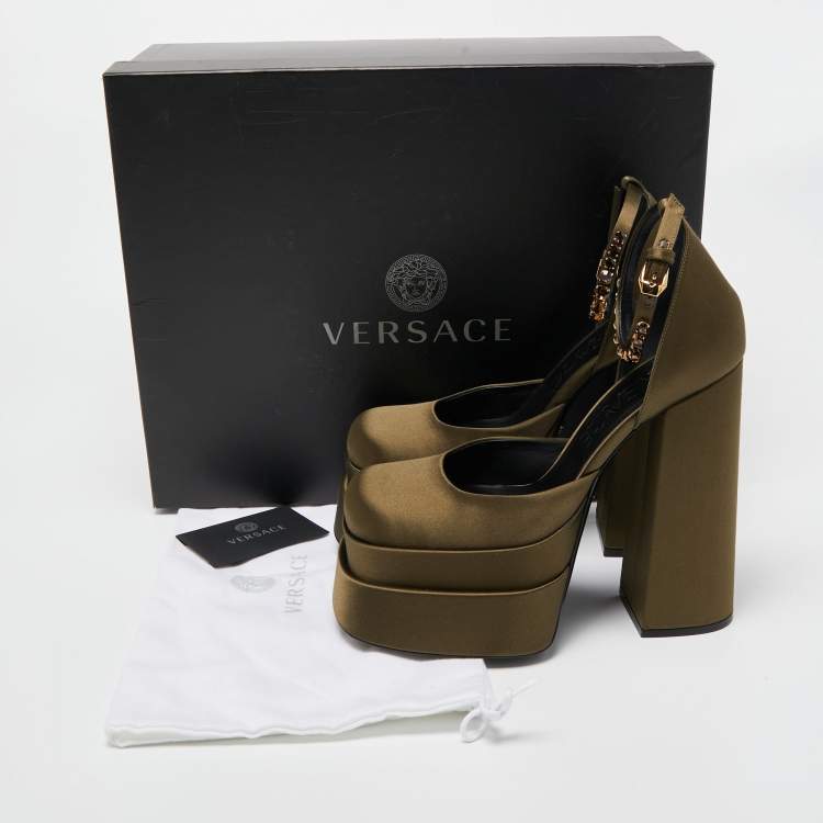 Pre Owned Versace Olive Green Satin D'Orsay Crystal Embellished Platform Block Heel Ankle Strap Pumps Size 40