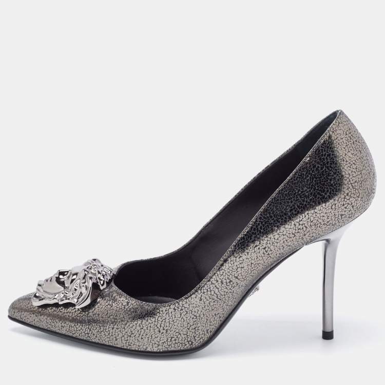 Pre Owned Versace Dark Grey/Black Leather Medusa Pointed Toe Pumps Size 37