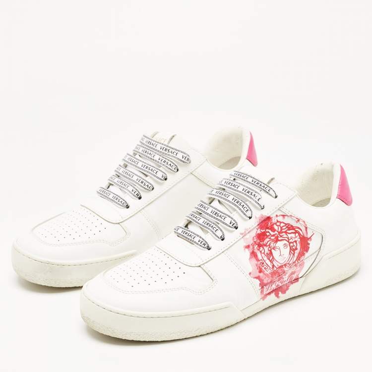 Versace Trigreca sneakers for Women - Gold in UAE | Level Shoes